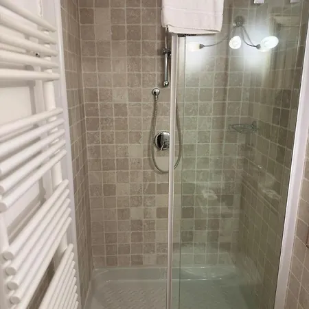 Vatican Retreat- 2bedrooms And 2 Bathrooms Roma