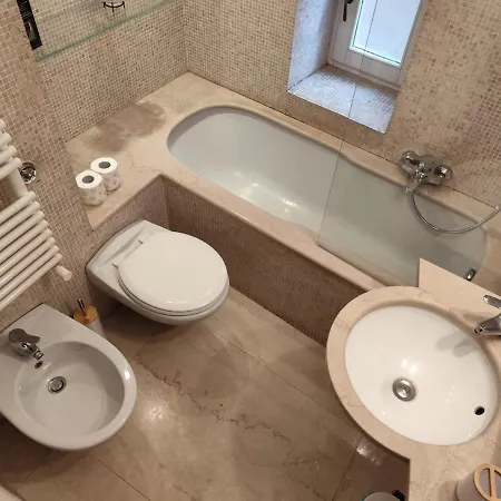 Vatican Retreat- 2bedrooms And 2 Bathrooms شقة روما
