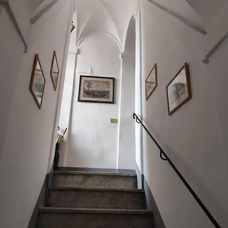 Vatican Retreat- 2bedrooms And 2 Bathrooms Apartamento