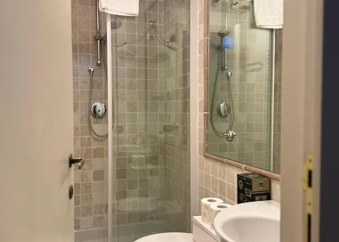 Vatican Retreat- 2bedrooms And 2 Bathrooms شقة روما