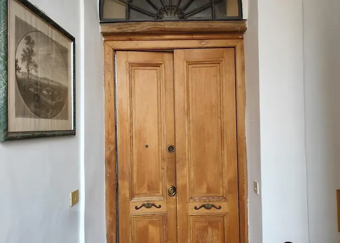 Vatican Retreat- 2bedrooms And 2 Bathrooms